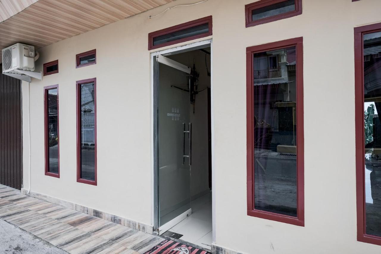 Reddoorz Near Jalan Perintis Kemerdekaan Lampung Bandar Lampung Exteriör bild